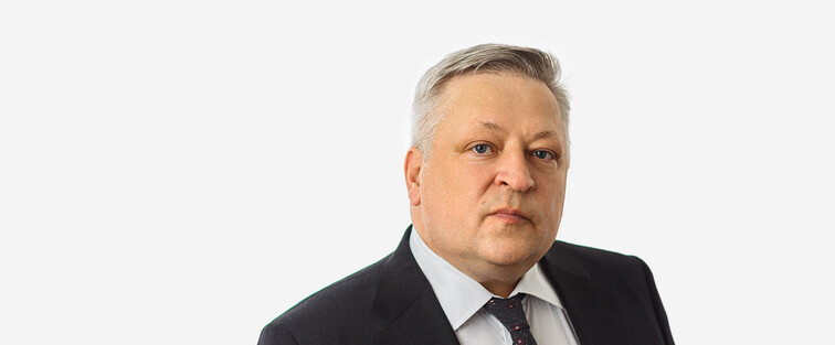 Андрей Костенко