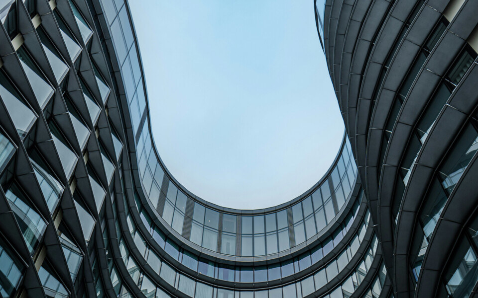 «КоммерсантЪ»: Мировой рост корпоративной несостоятельности пока обходит Россию стороной